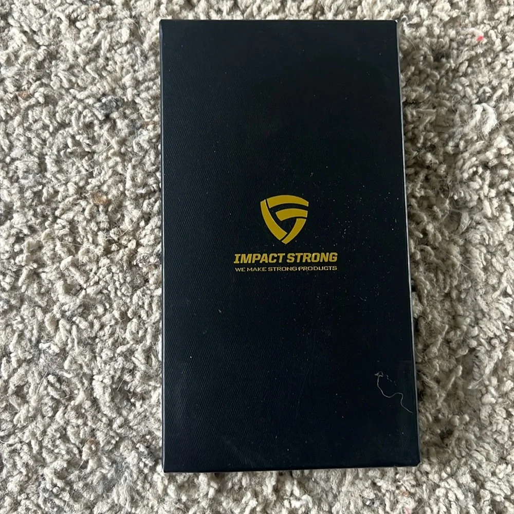 Iphone 15 green case